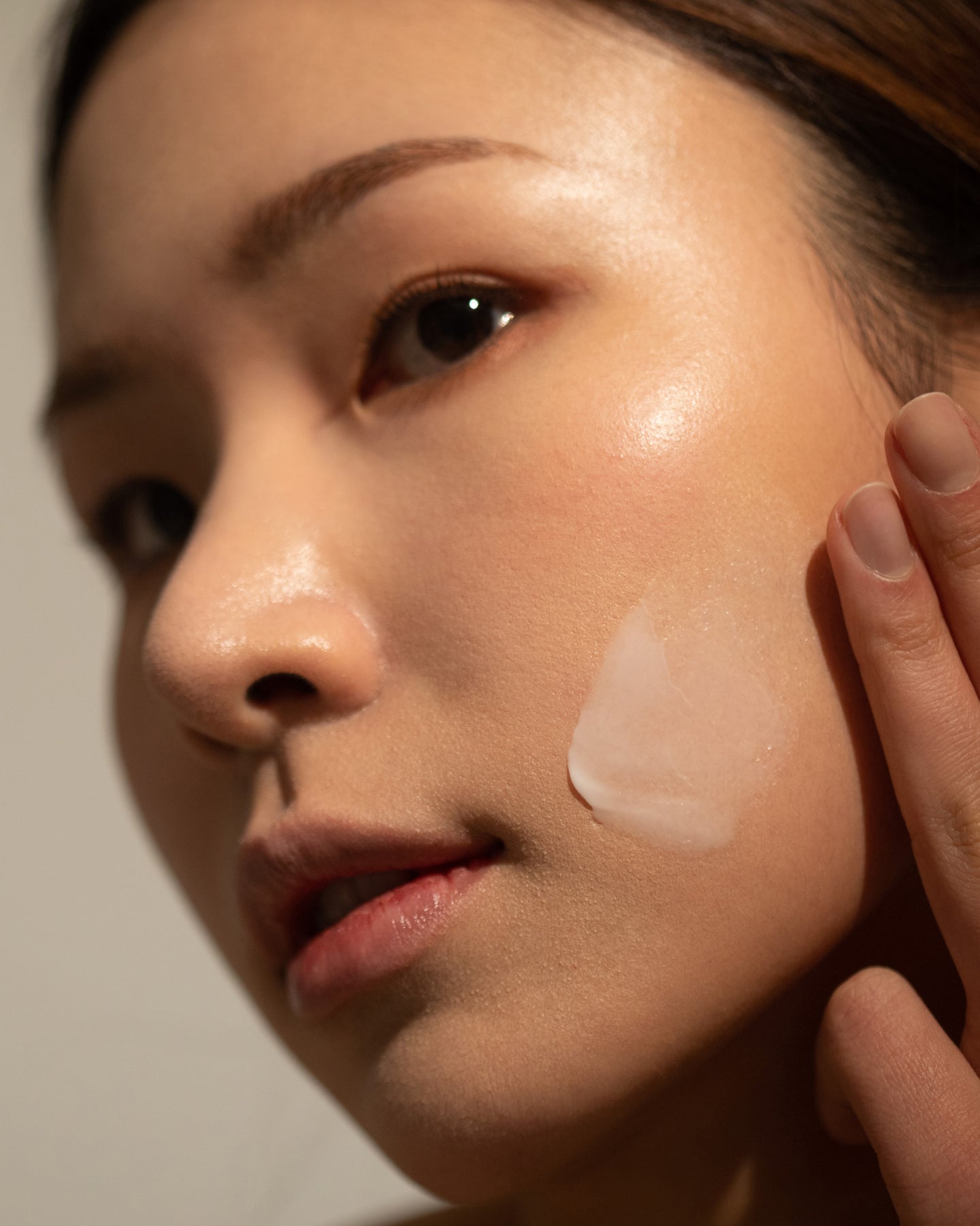 Crema coreana hidratante para piel sensible Haruharu Wonder