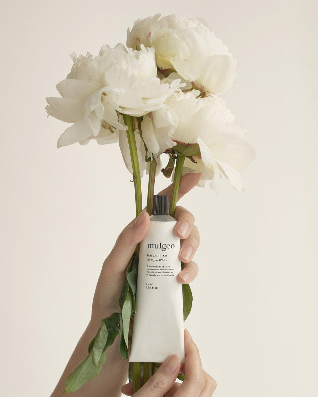 Crema manos coreana con aceite karité Mulgeo