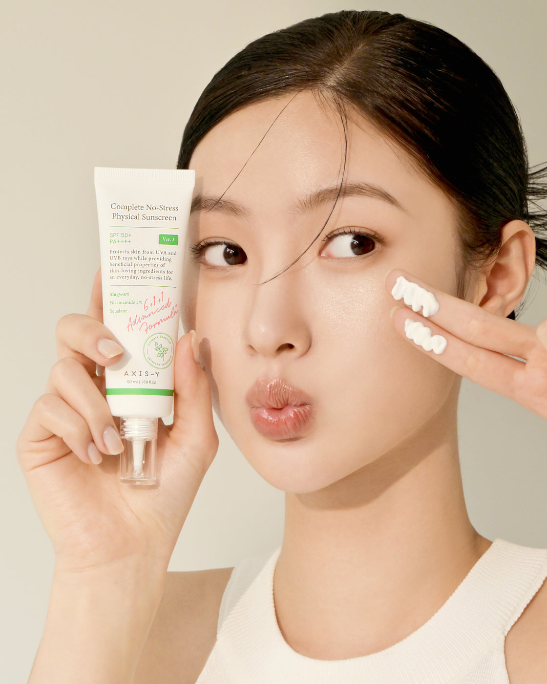 Protector solar coreano con niacinamida Axis-Y