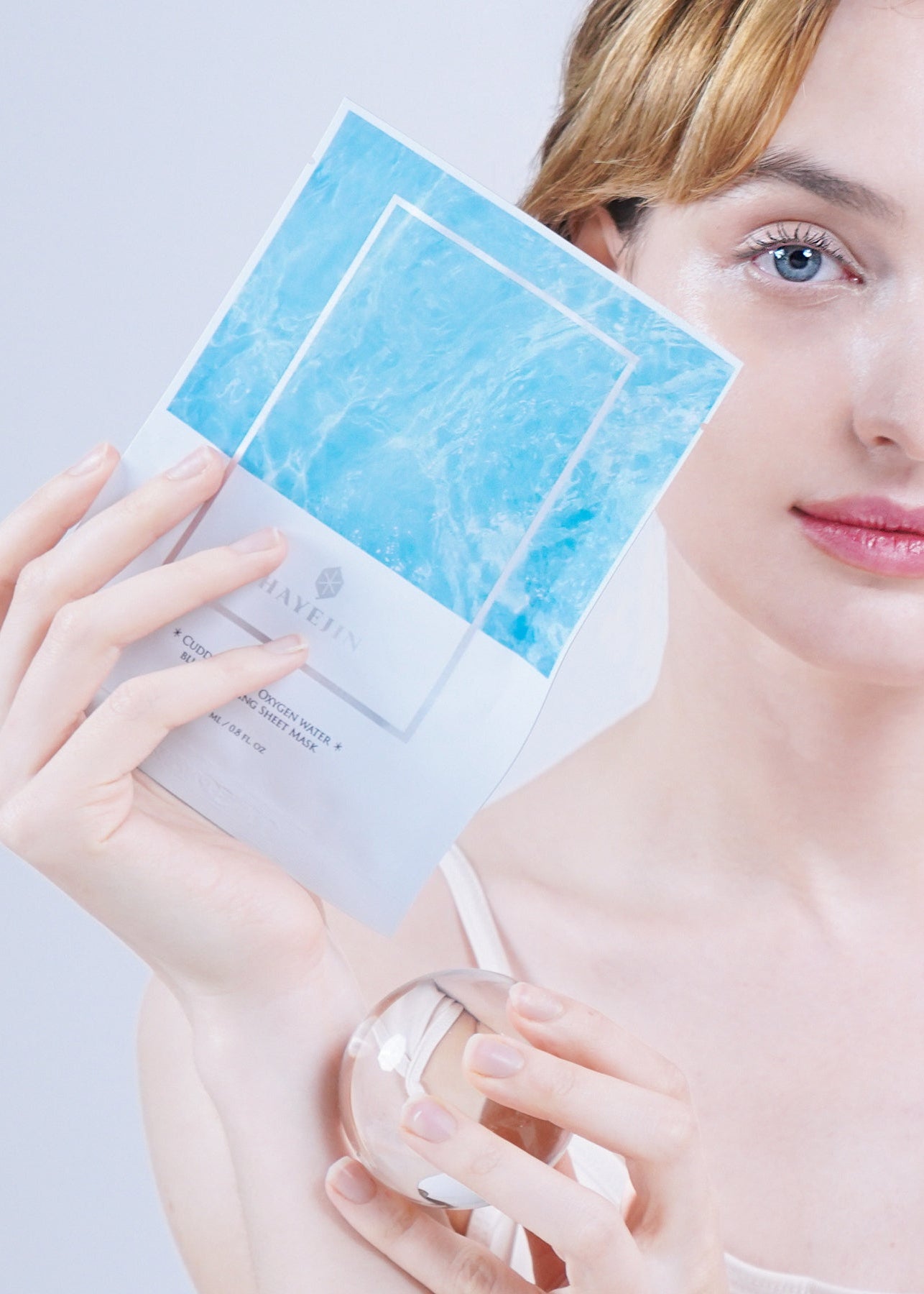 Maschera in tessuto rivitalizzante Cuddle of Jeju Oxygen Water Blue