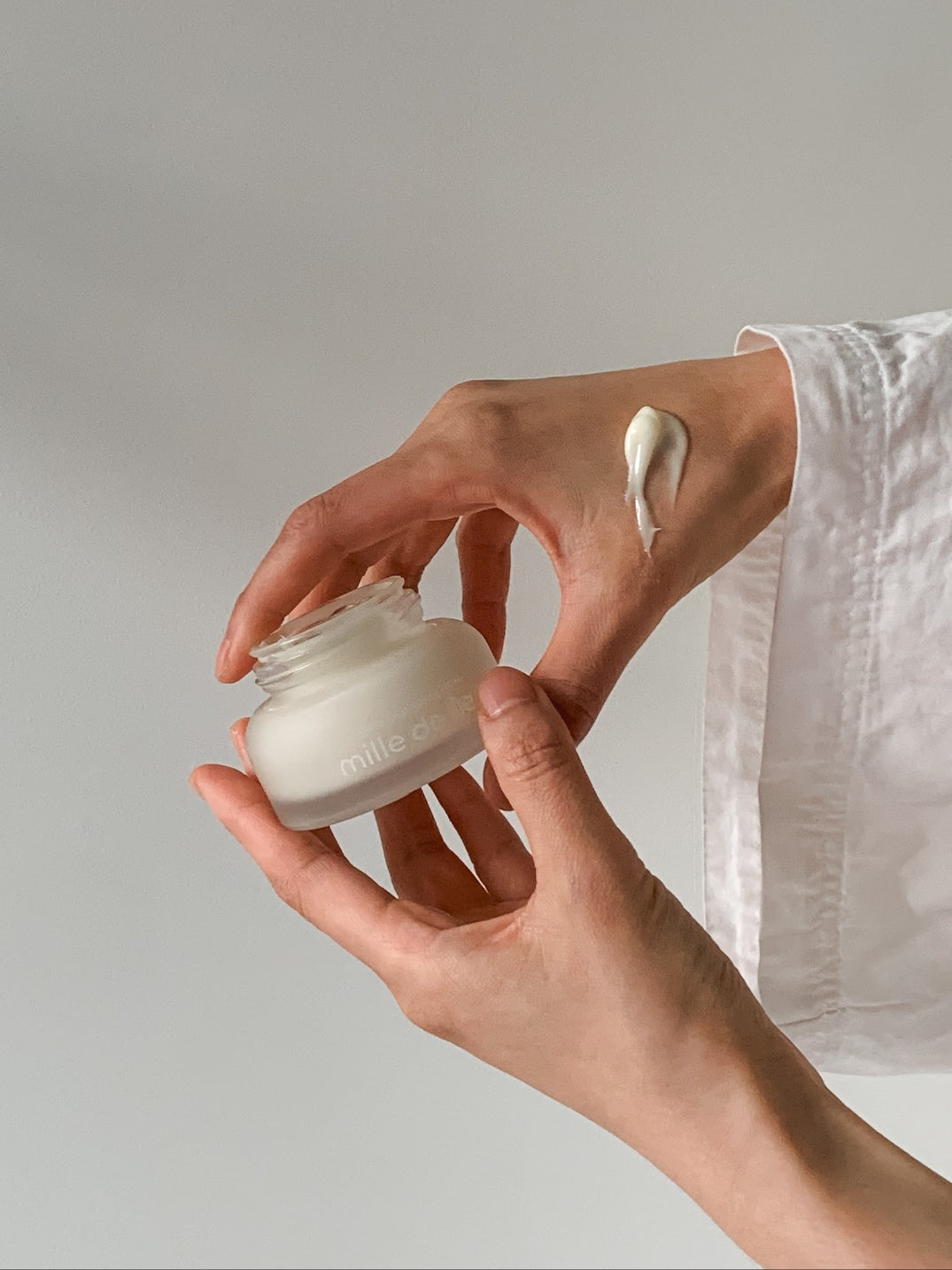 Etoile Brightening Cream