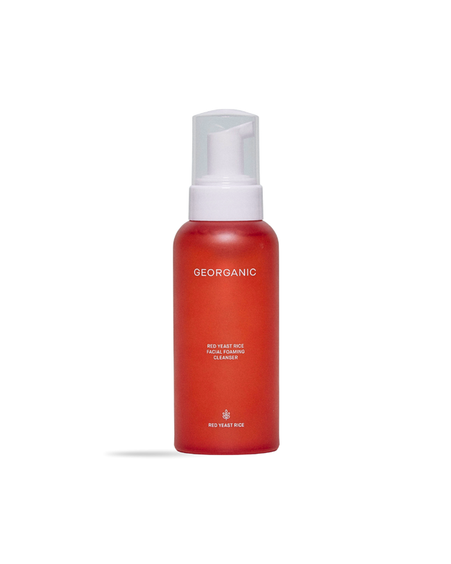 Detergente schiumogeno per il viso al lievito di riso rosso