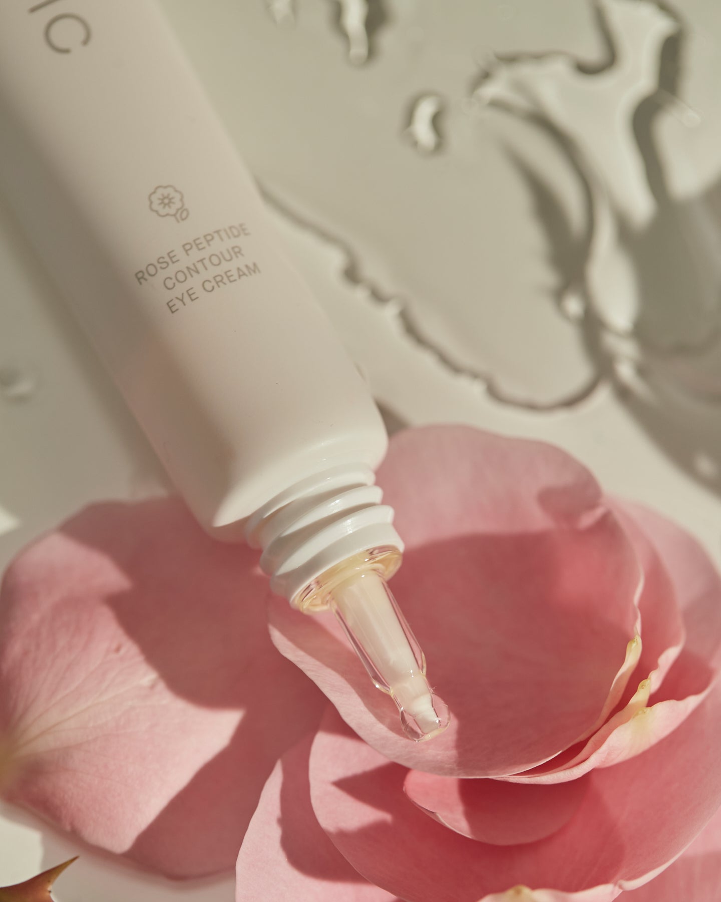 Crema contorno occhi al peptide di rosa