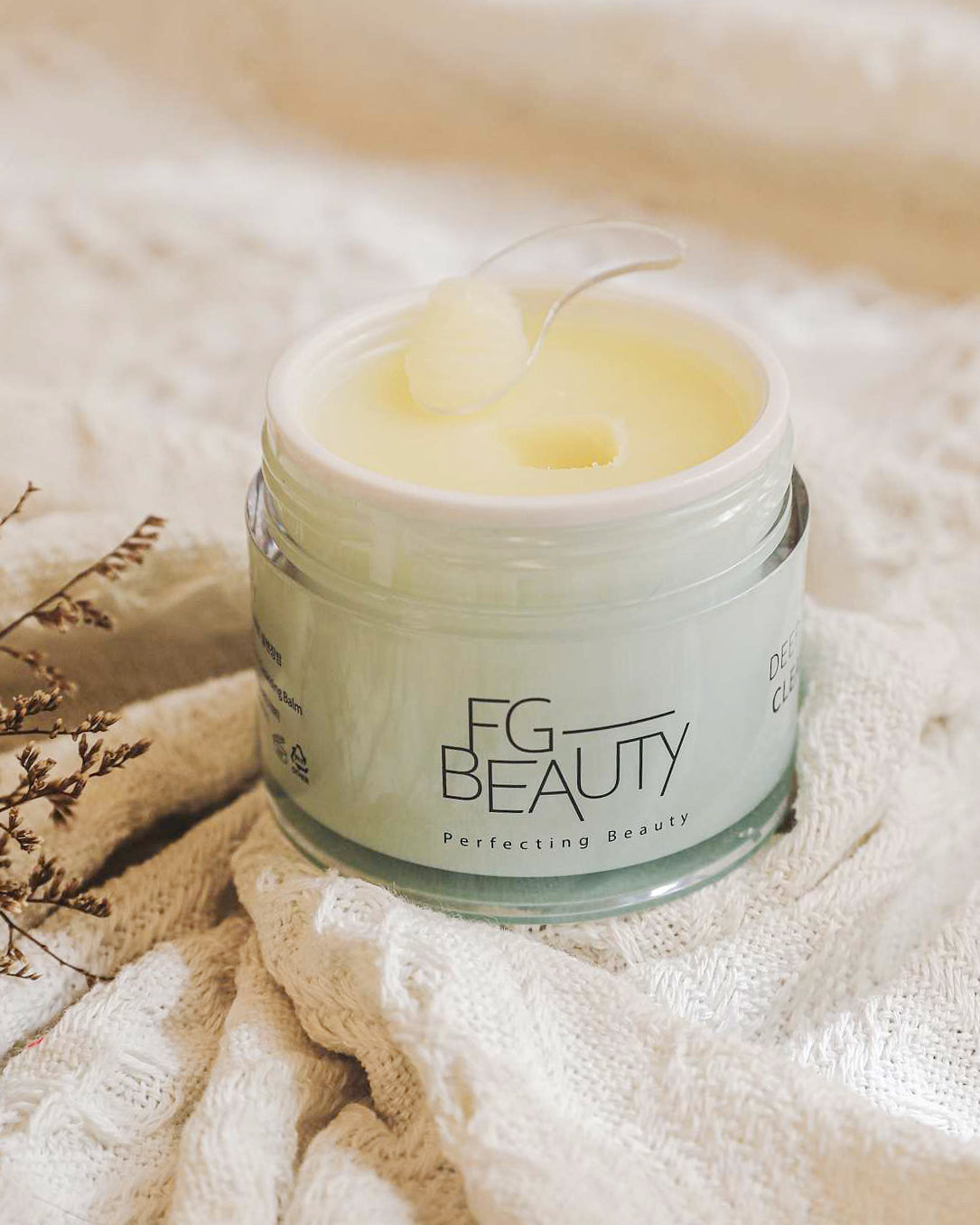 Deep And Perfect Cleansing Balm