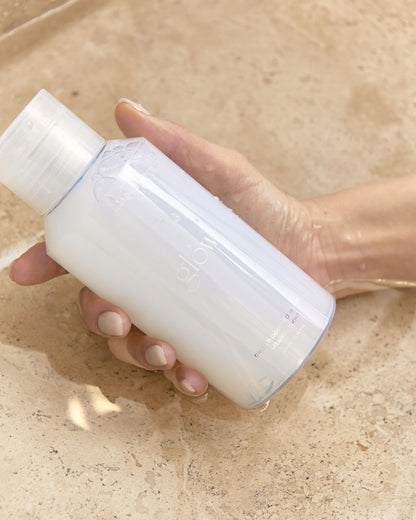Tonico vitaminico al limone pulito e levigato